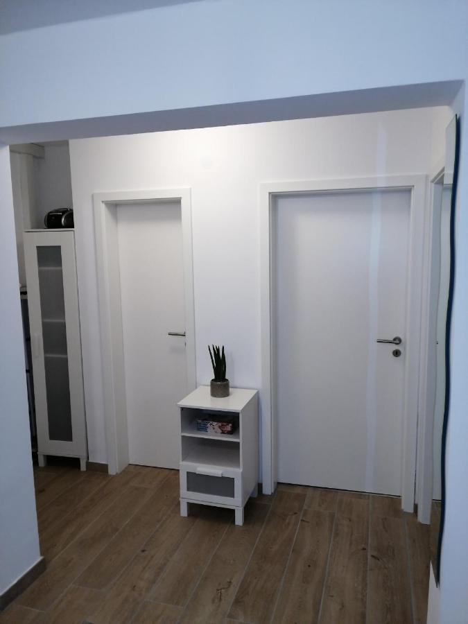 Ebenerdige Ferienwohnung Mit Grosser Terrasse In Der Naehe Des Waldes, Zum Wohlfuehlen Schoneck Exterior photo
